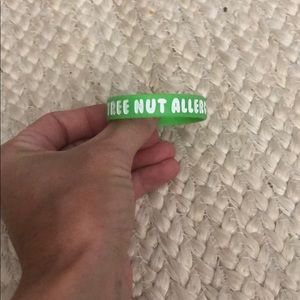 Tree nut allergy bracelet